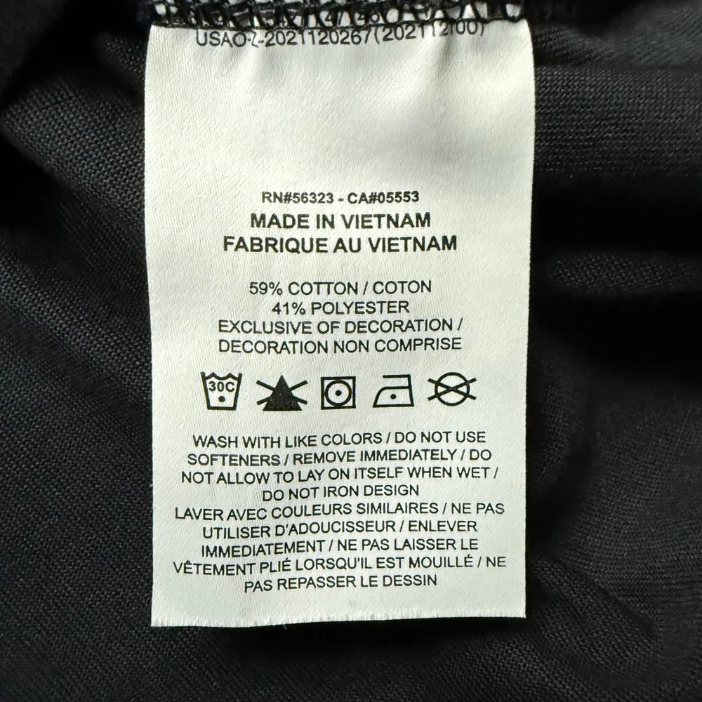 Nike T-Shirt Men Small Black‎ Excellent Dri-FIT Performance Graphic Short Sleeve